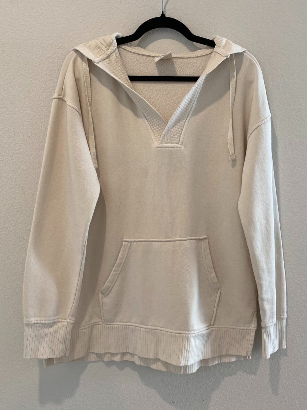 Authentic Wear US Vintage Collection Off White V-Neck Fleece Hoodie Size Medium